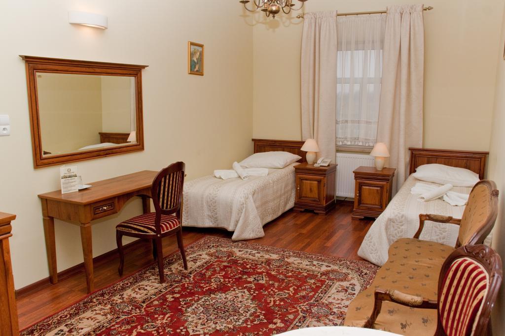 Hotel Napoleon Wroblew  Quarto foto