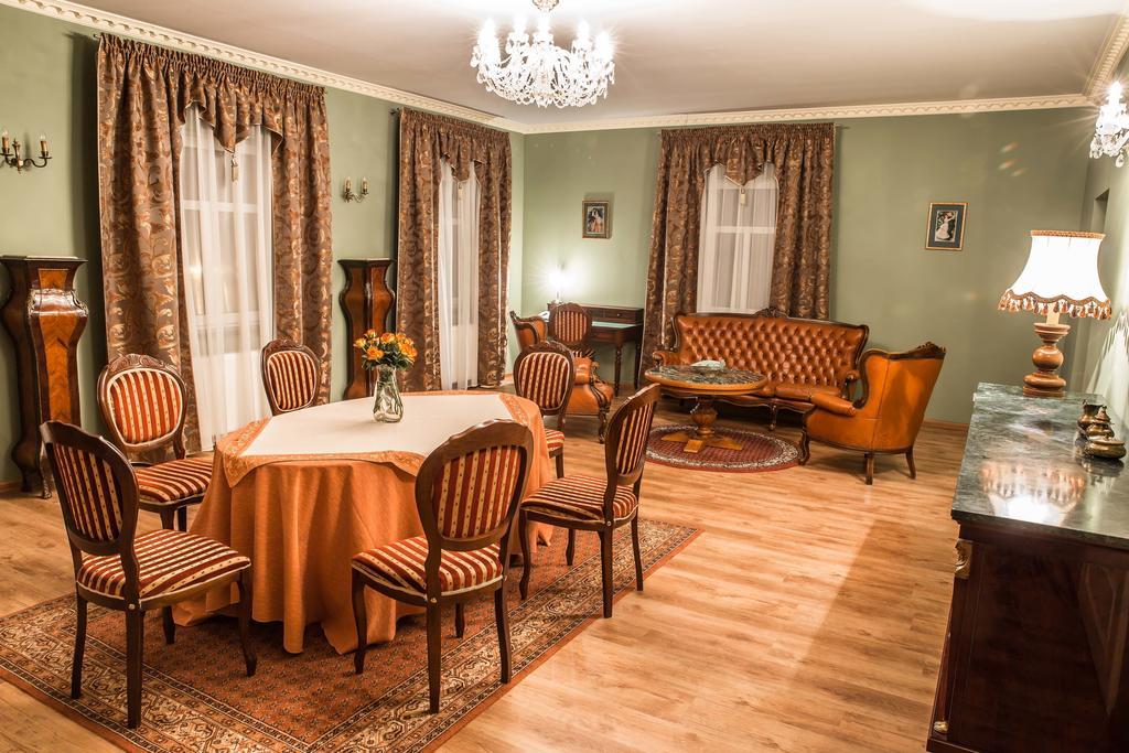 Hotel Napoleon Wroblew  Quarto foto